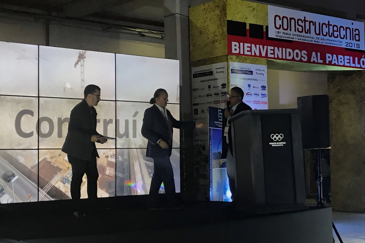 Con02